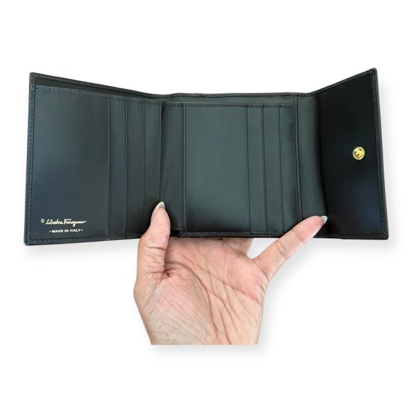 Salvatore Ferragamo Vara Bow Kisslock Wallet | Brown Leather - Picture 6 of 8